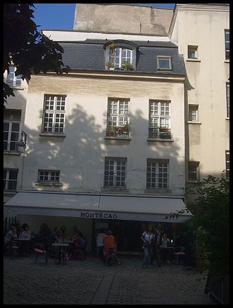 P2580231