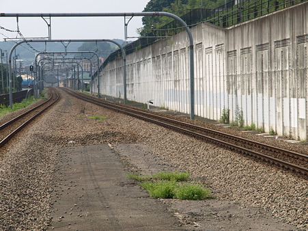 八王子みなみ野駅構内
