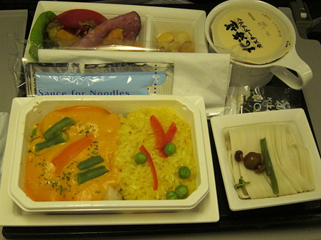 機内食(NH1083, Economy)