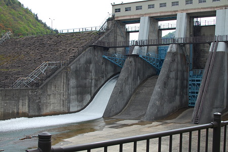 石淵ダム