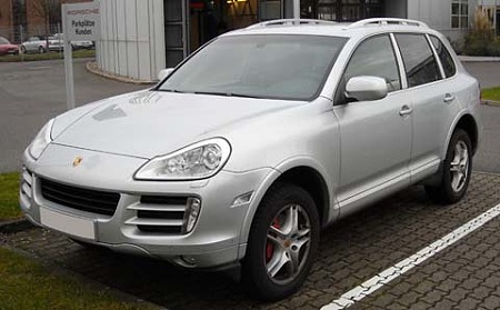 05_Porsche Cayenne