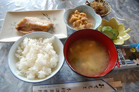 朝食全景