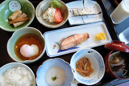 朝食