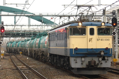 pf1041-20090204