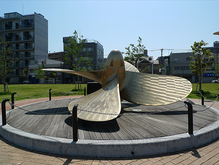 かもめ広場(1)
